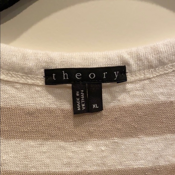 Theory Men’s Tshirt - Picture 2 of 3